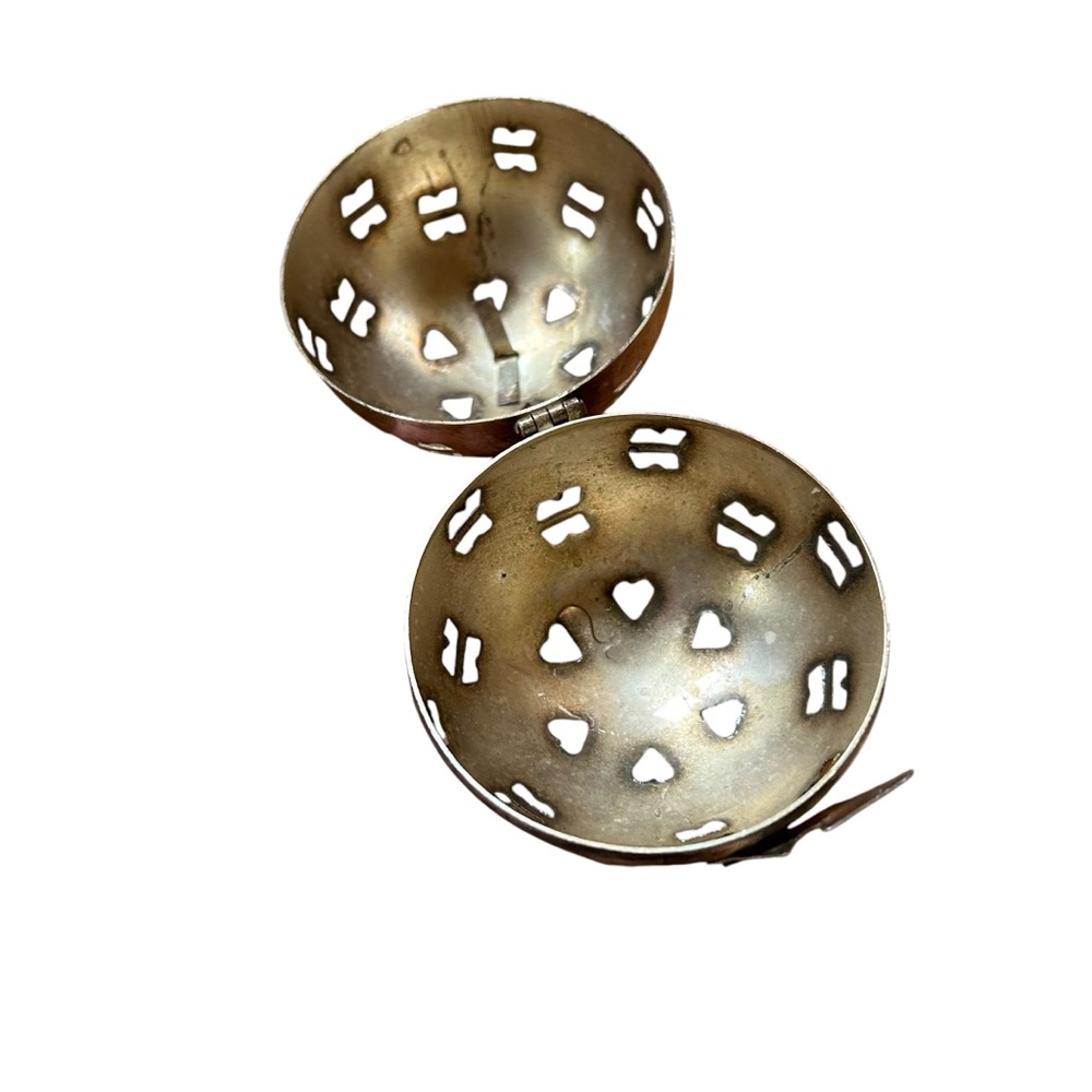 Vintage Silver potpourri Ball Orb Gift Box Ornament - Picture 3 of 9